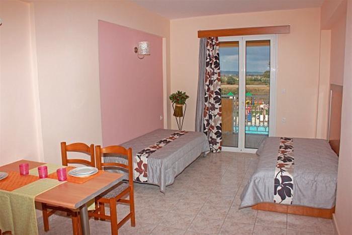 Hotel Macedonia à Kalamákion Extérieur photo
